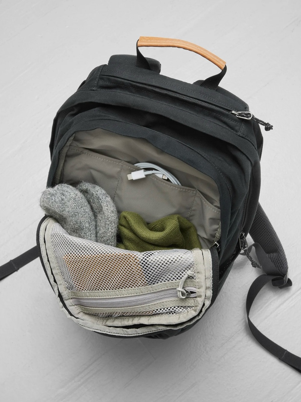 Fjällräven Räven 20 Backpack - Picture 6 of 13